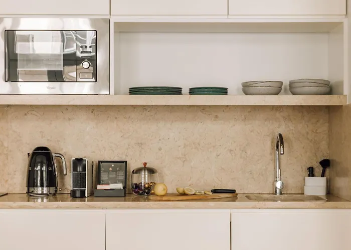 Ando Living - Sao Nicolau House Appart hôtel Lisboa