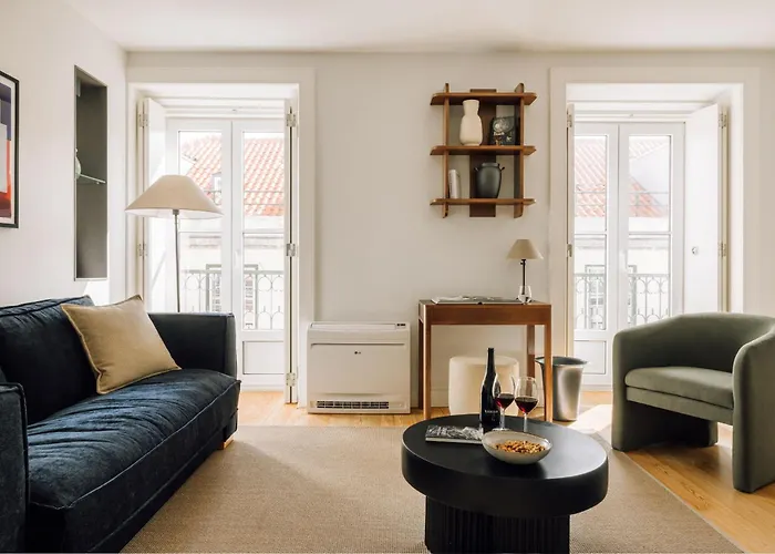 Ando Living - Sao Nicolau House Appart hôtel Lisboa