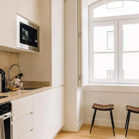Ando Living - Sao Nicolau House Aparthotel 4*