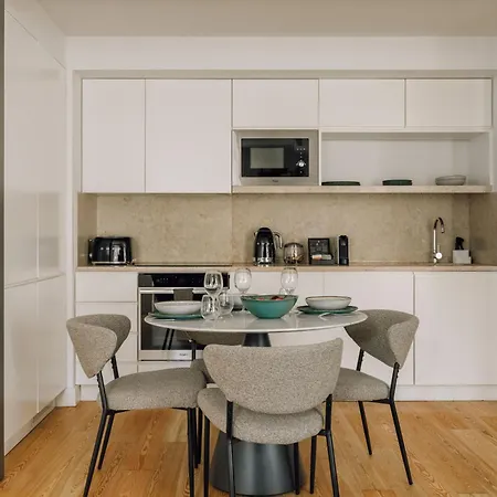 Ando Living - Sao Nicolau House Lägenhetshotell 4*
