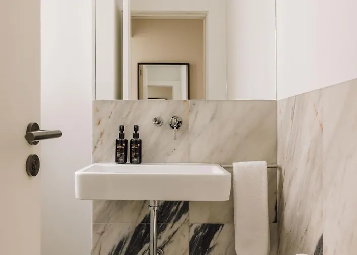 Ando Living - Sao Nicolau House Aparthotel Lissabon