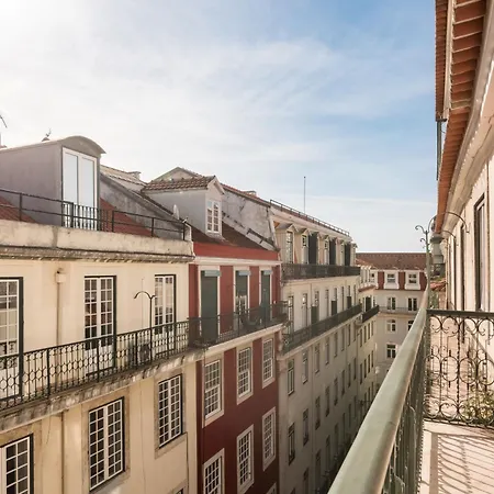 Апарт-отель Ando Living - Sao Nicolau House Лиссабон