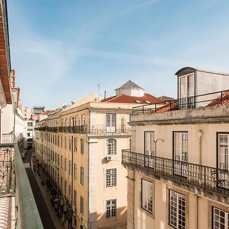 Ando Living - Sao Nicolau House Лиссабон