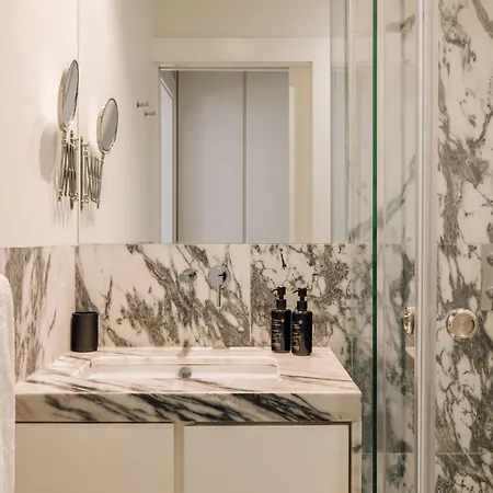 Ando Living - Sao Nicolau House 4* ליסבון