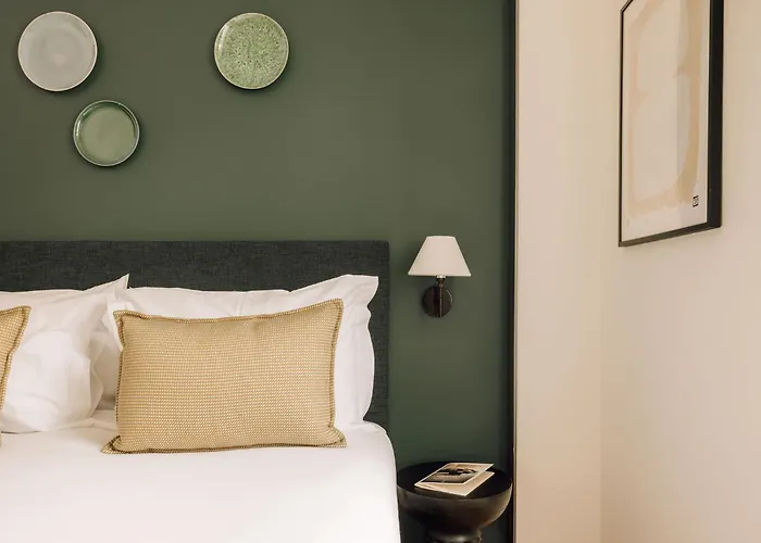 Ando Living - Sao Nicolau House Aparthotel
