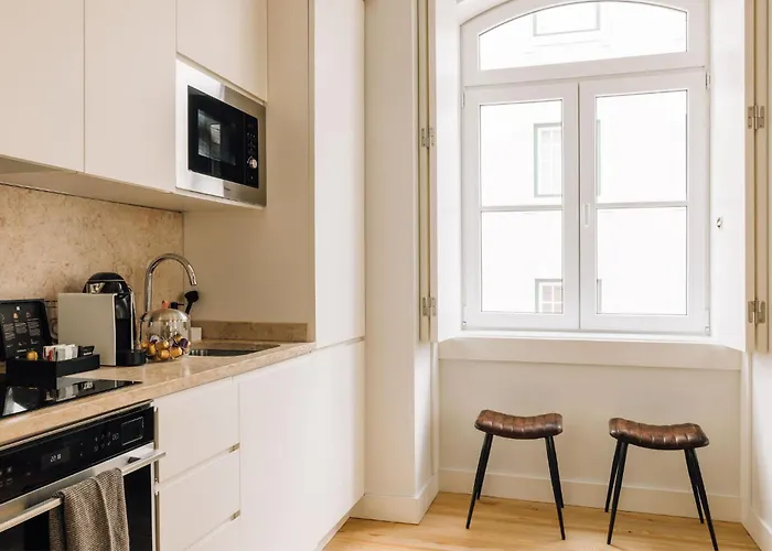 Ando Living - Sao Nicolau House Aparthotel 4*